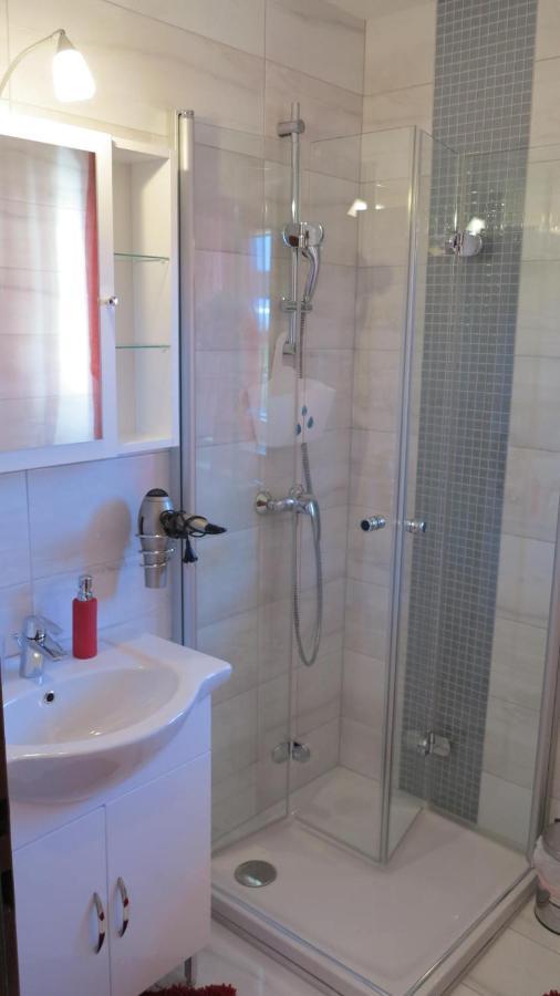 Ferienwohnung Haus Alpenrose Seeboden am Millstätter See Exterior foto
